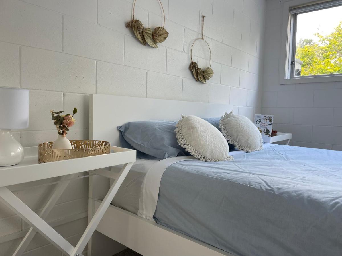 Family Friendly 3Br Flat - 3Min Walk To The Beach - Self Contained Оукланд Екстериор снимка